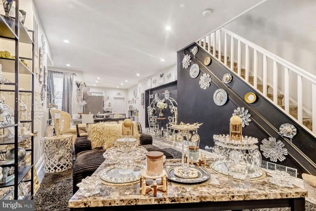 2517 ROBB ST, Baltimore, MD 21218