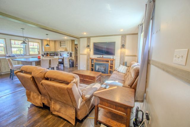 316 Morris Demps Rd, Sparta, TN 38583