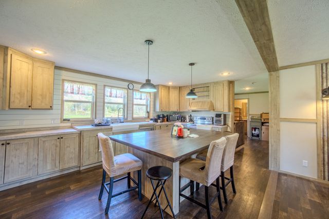 316 Morris Demps Rd, Sparta, TN 38583