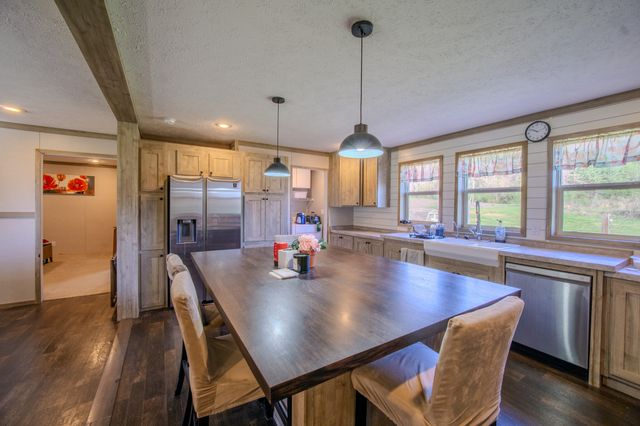 316 Morris Demps Rd, Sparta, TN 38583