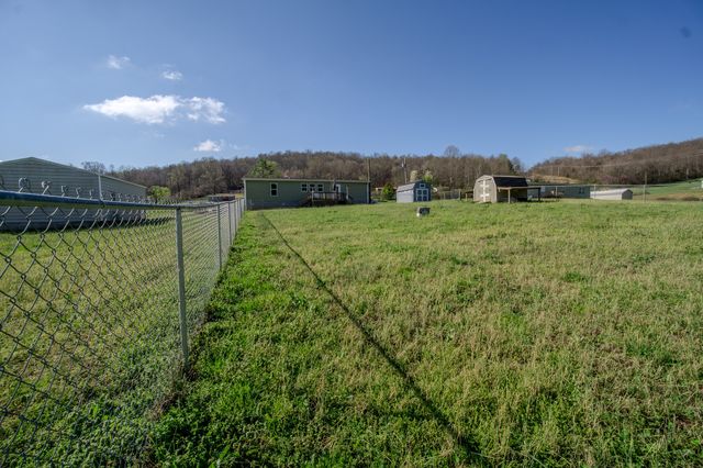 316 Morris Demps Rd, Sparta, TN 38583