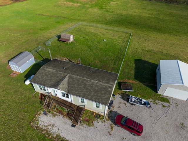 316 Morris Demps Rd, Sparta, TN 38583