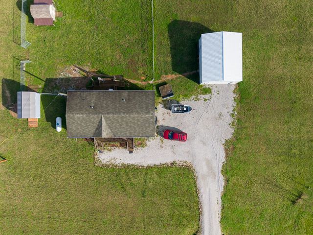 316 Morris Demps Rd, Sparta, TN 38583