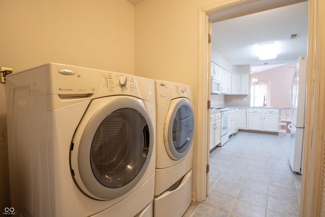 6510 Waybridge Court, Indianapolis, IN 46237