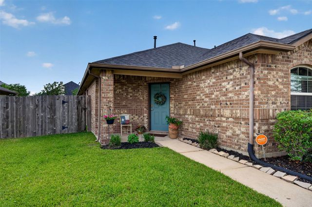 19 Rodeo Bend Drive, Manvel, TX 77578