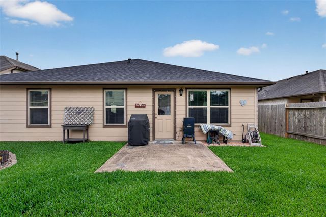 19 Rodeo Bend Drive, Manvel, TX 77578