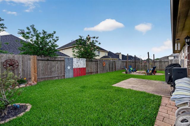 19 Rodeo Bend Drive, Manvel, TX 77578