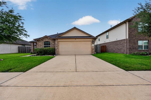 19 Rodeo Bend Drive, Manvel, TX 77578