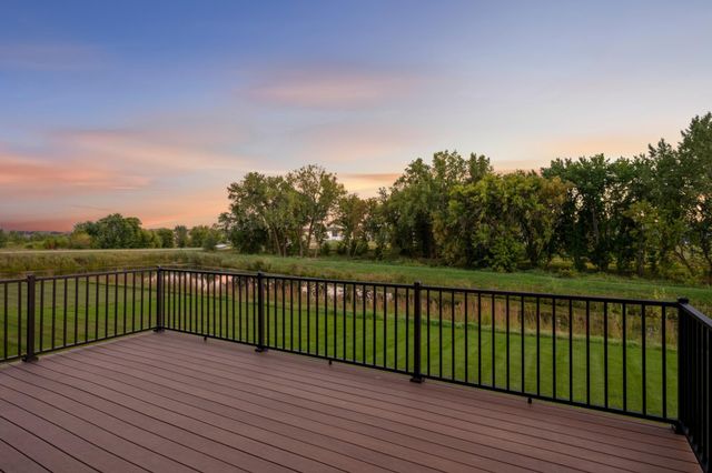 8084 182nd Street W, Lakeville, MN 55044