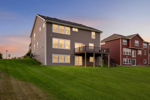 8084 182nd Street W, Lakeville, MN 55044