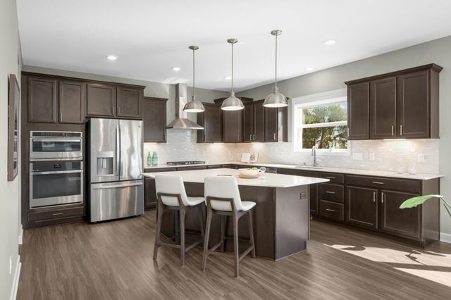 8084 182nd Street W, Lakeville, MN 55044