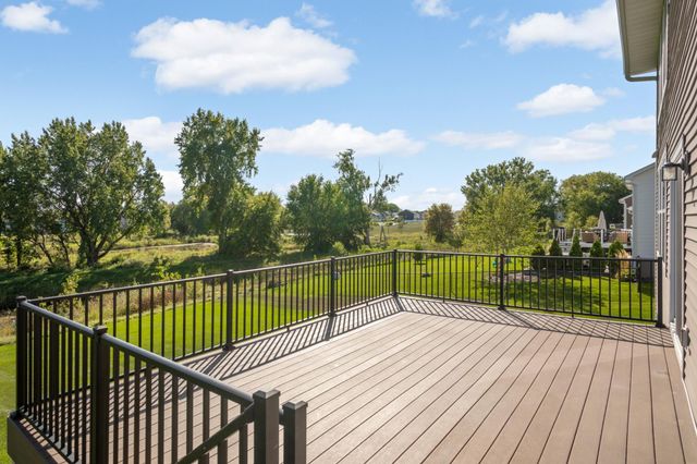 8084 182nd Street W, Lakeville, MN 55044