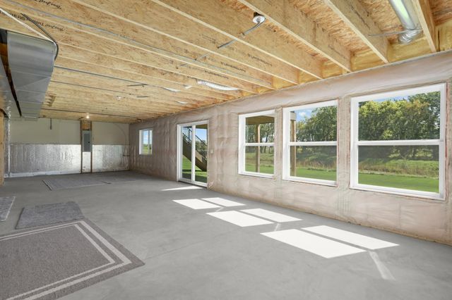 8084 182nd Street W, Lakeville, MN 55044