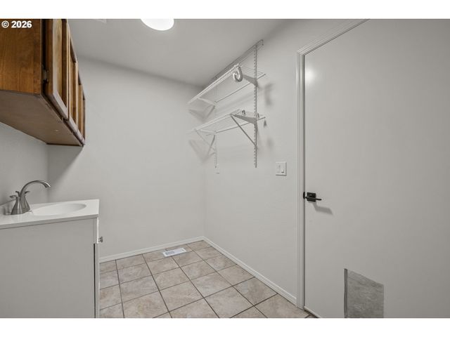 4275 WHEAT Ct, Salem, OR 97305