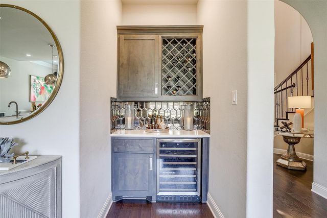 13724 Leatherstem Lane, Fort Worth, TX 76008