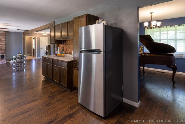 713 W Little Flower, Stigler, OK 74462