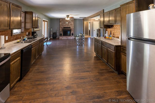 713 W Little Flower, Stigler, OK 74462