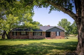 713 W Little Flower, Stigler, OK 74462