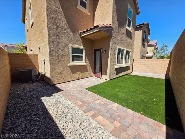92 Mosso Niente Place, Henderson, NV 89011