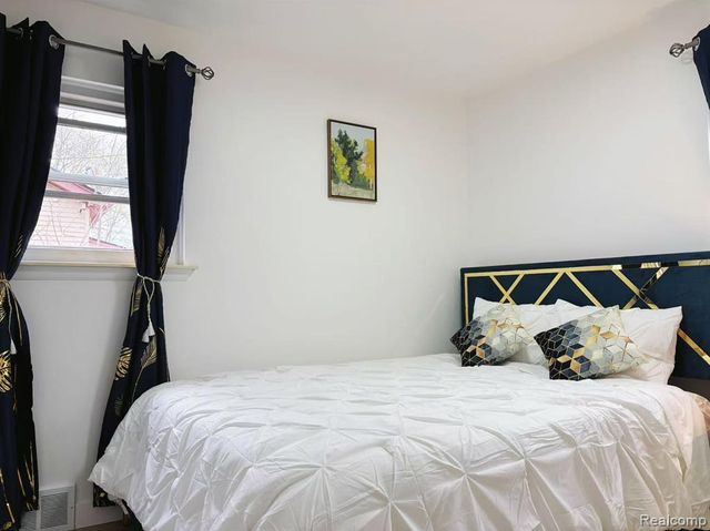 1567 Leroy Street, Ferndale, MI 48220