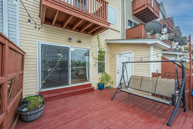 4933 Lake Palmetto Lane, North Charleston, SC 29418