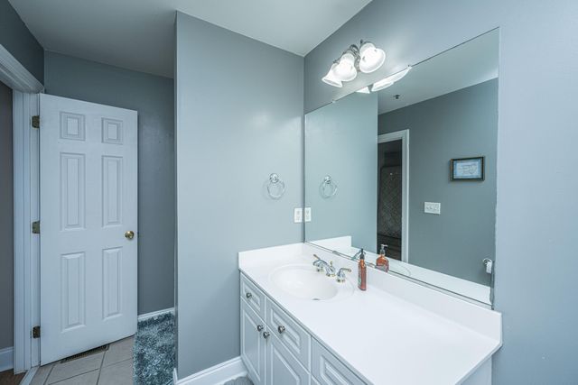 4933 Lake Palmetto Lane, North Charleston, SC 29418
