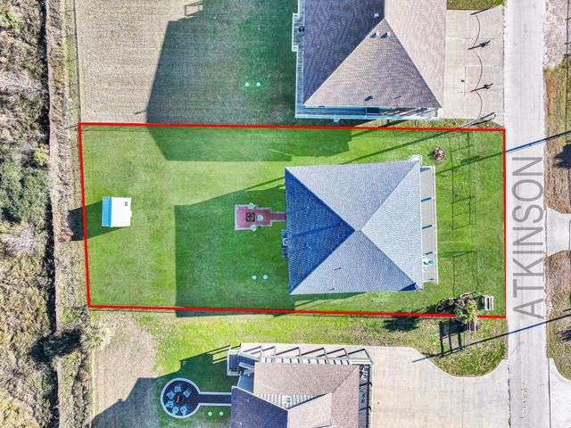 353 Atkinson Street, Crystal Beach, TX 77650