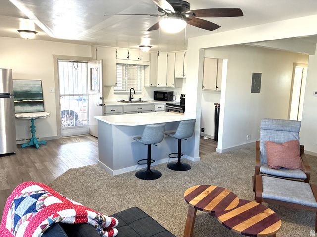 5261 S 2200 W, Roy, UT 84067