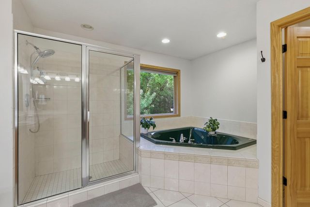 2580 Brinkhaus Street, Chaska, MN 55318