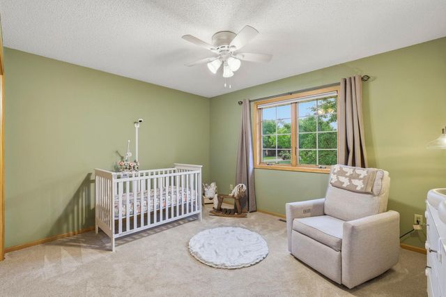 2580 Brinkhaus Street, Chaska, MN 55318