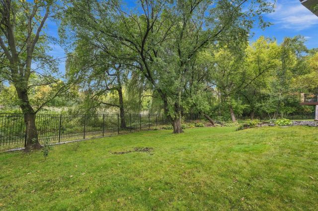 2580 Brinkhaus Street, Chaska, MN 55318