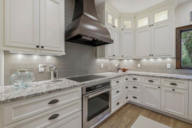 2580 Brinkhaus Street, Chaska, MN 55318