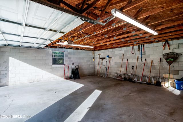 231 KNIGHT BOXX Road, Middleburg, FL 32068