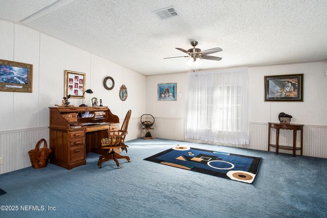 231 KNIGHT BOXX Road, Middleburg, FL 32068