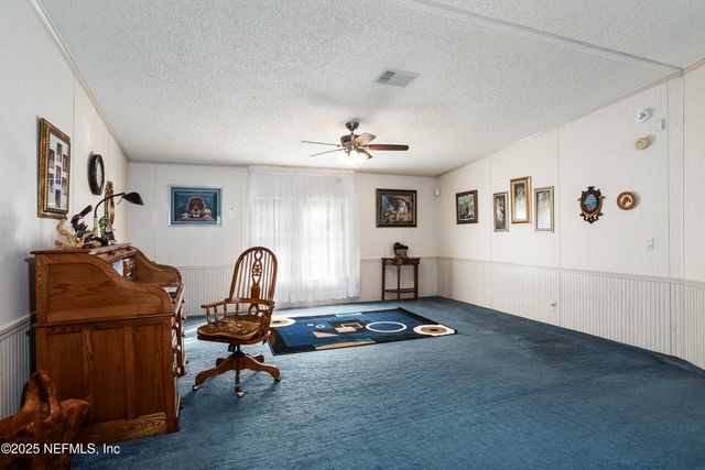 231 KNIGHT BOXX Road, Middleburg, FL 32068