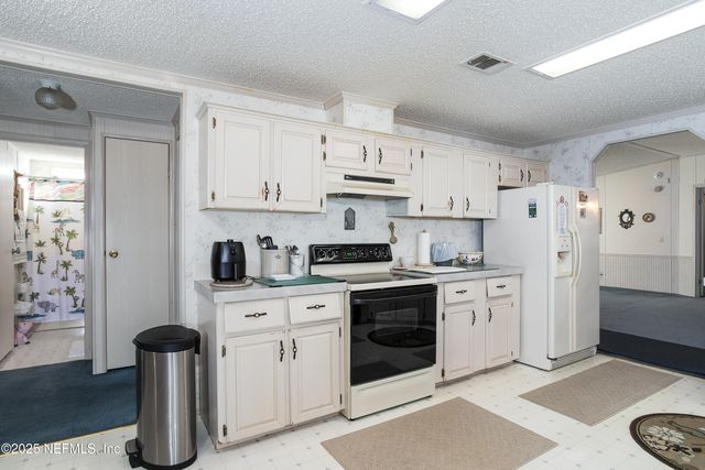 231 KNIGHT BOXX Road, Middleburg, FL 32068