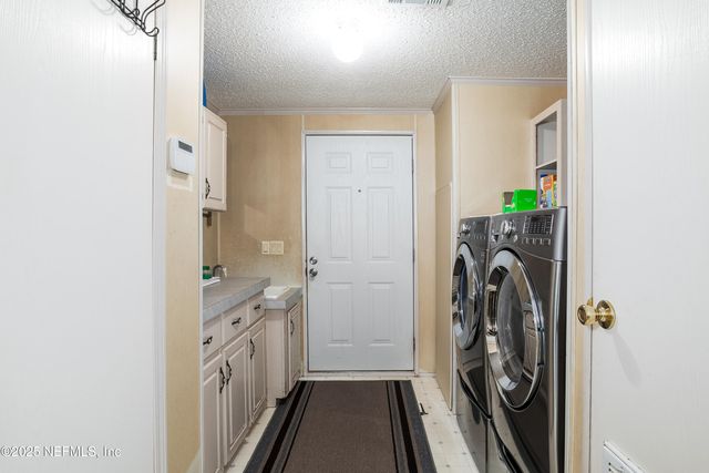 231 KNIGHT BOXX Road, Middleburg, FL 32068