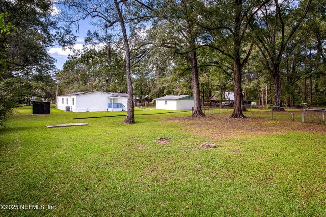 231 KNIGHT BOXX Road, Middleburg, FL 32068