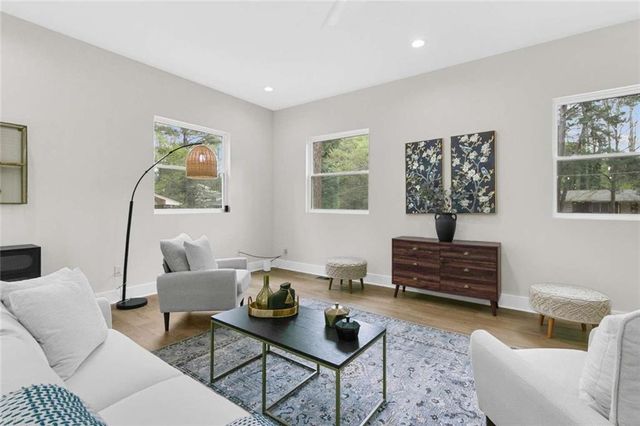 2911 Pine Valley Circle, Atlanta, GA 30344