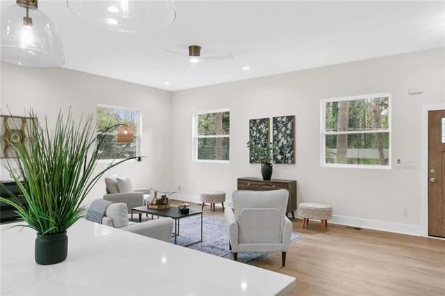 2911 Pine Valley Circle, Atlanta, GA 30344