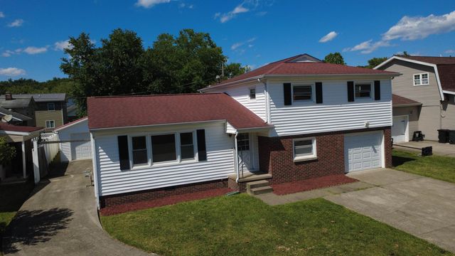 38 Birkewood Road, Huntington, WV 25705