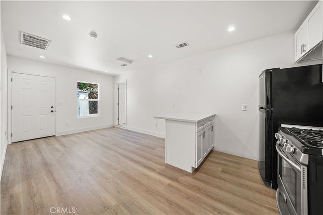 2616 Gates Place, Simi Valley, CA 93065