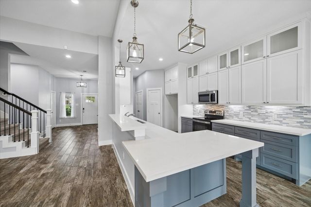 13219 Salem Circle, Montgomery, TX 77356