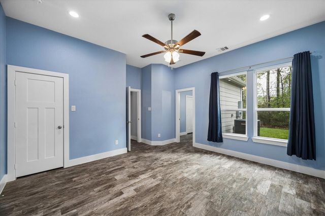 13219 Salem Circle, Montgomery, TX 77356