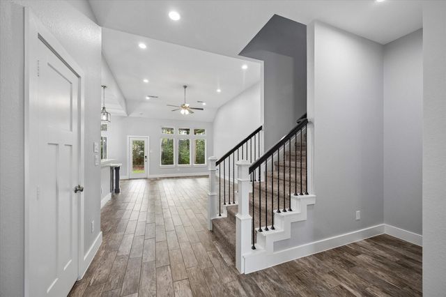 13219 Salem Circle, Montgomery, TX 77356