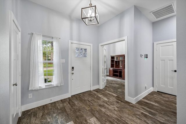 13219 Salem Circle, Montgomery, TX 77356