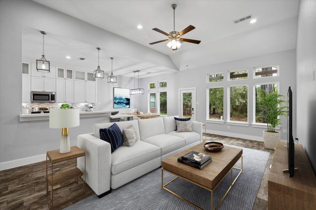 13219 Salem Circle, Montgomery, TX 77356