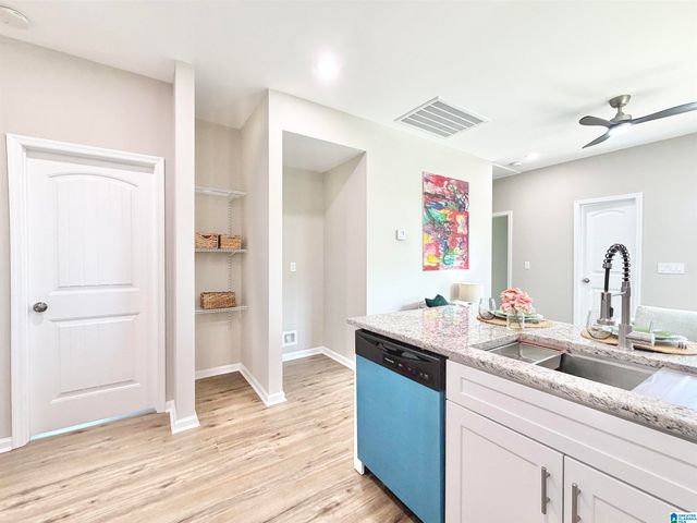 1541 30TH STREET ENSLEY, Birmingham, AL 35218