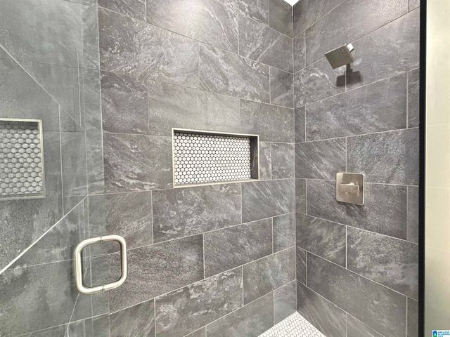 1541 30TH STREET ENSLEY, Birmingham, AL 35218