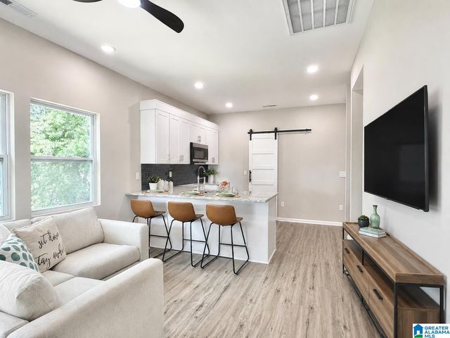 1541 30TH STREET ENSLEY, Birmingham, AL 35218